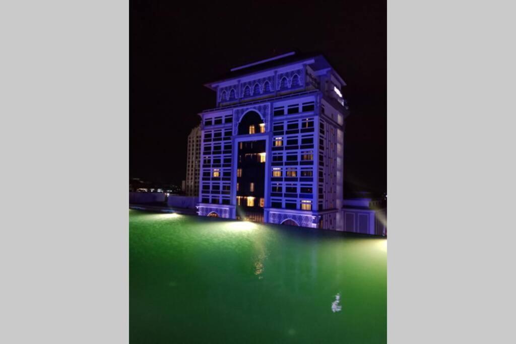 Mizrai Troika Homestay With Kota Bharu City View Экстерьер фото